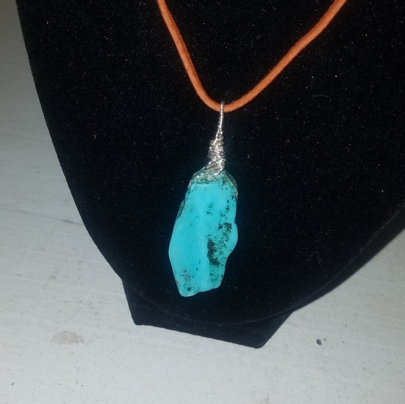 SMc Designs - Leather & Stone Necklace [LNG] - Picture 8 of 11